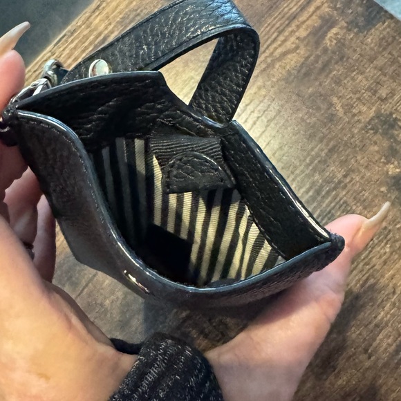 Kate Spade Phone Wristlet - Picture 4 of 12